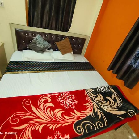 Hotel Shri Ram Bhavan Ayodhya Eksteriør bilde