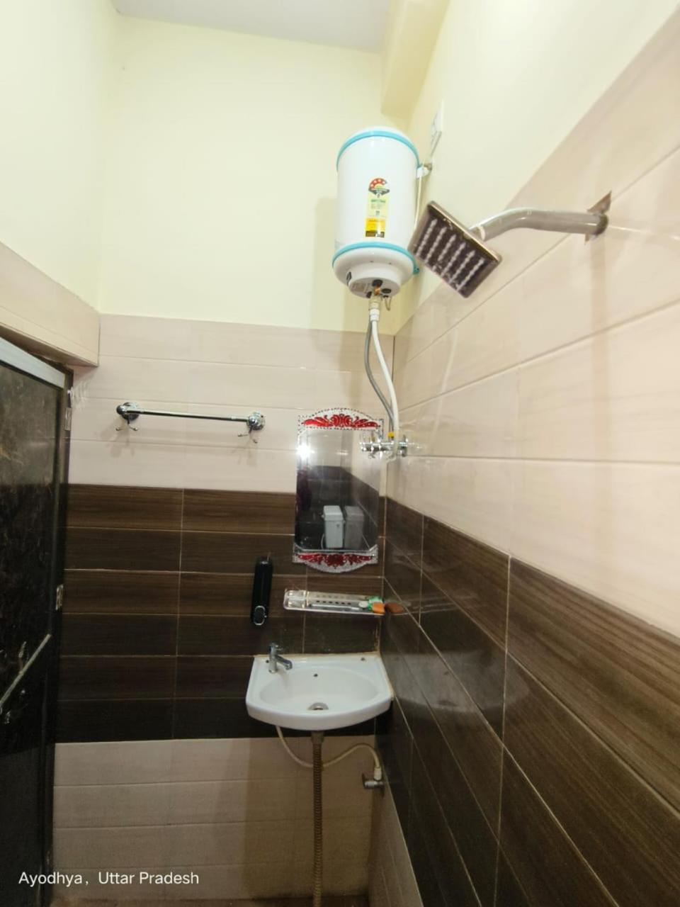 Hotel Shri Ram Bhavan Ayodhya Eksteriør bilde